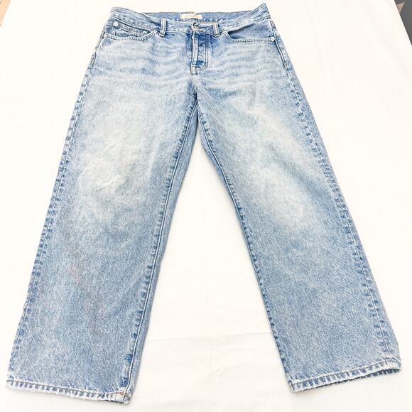 Madewell Low-Slung Straight Button Fly Light Wash Denim Jeans Size 28P - Picture 2 of 9